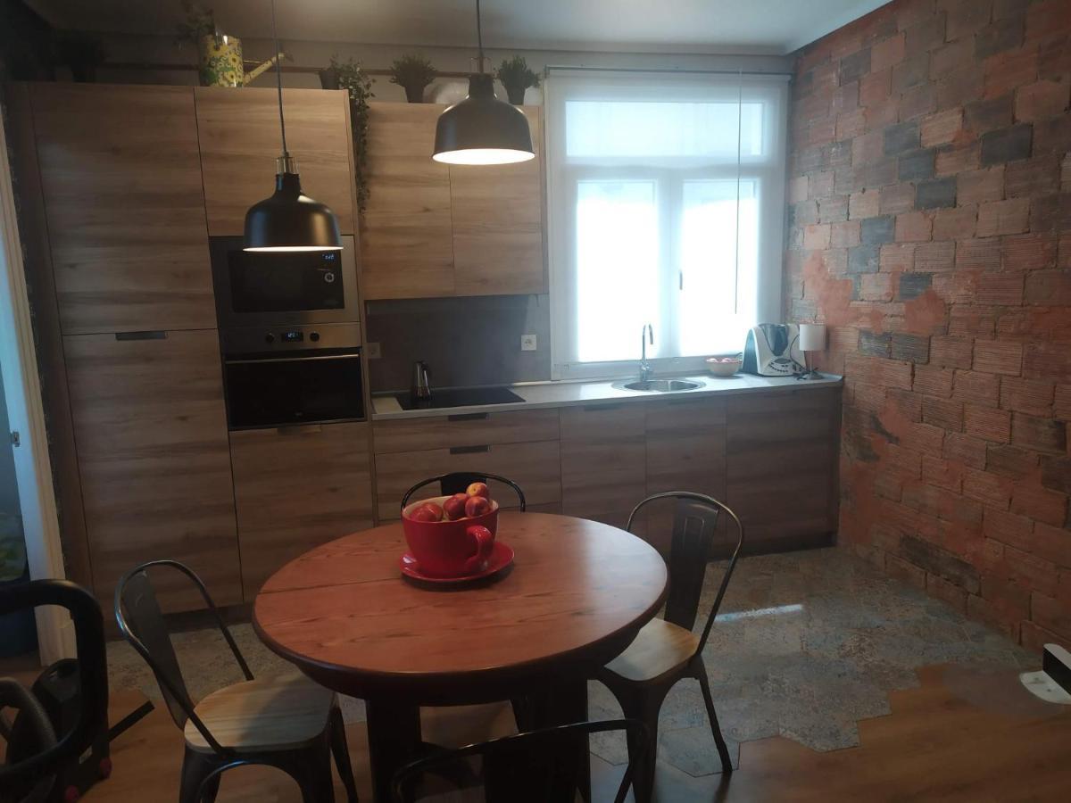 Bilbao Center Apt 90'S Parking מראה חיצוני תמונה